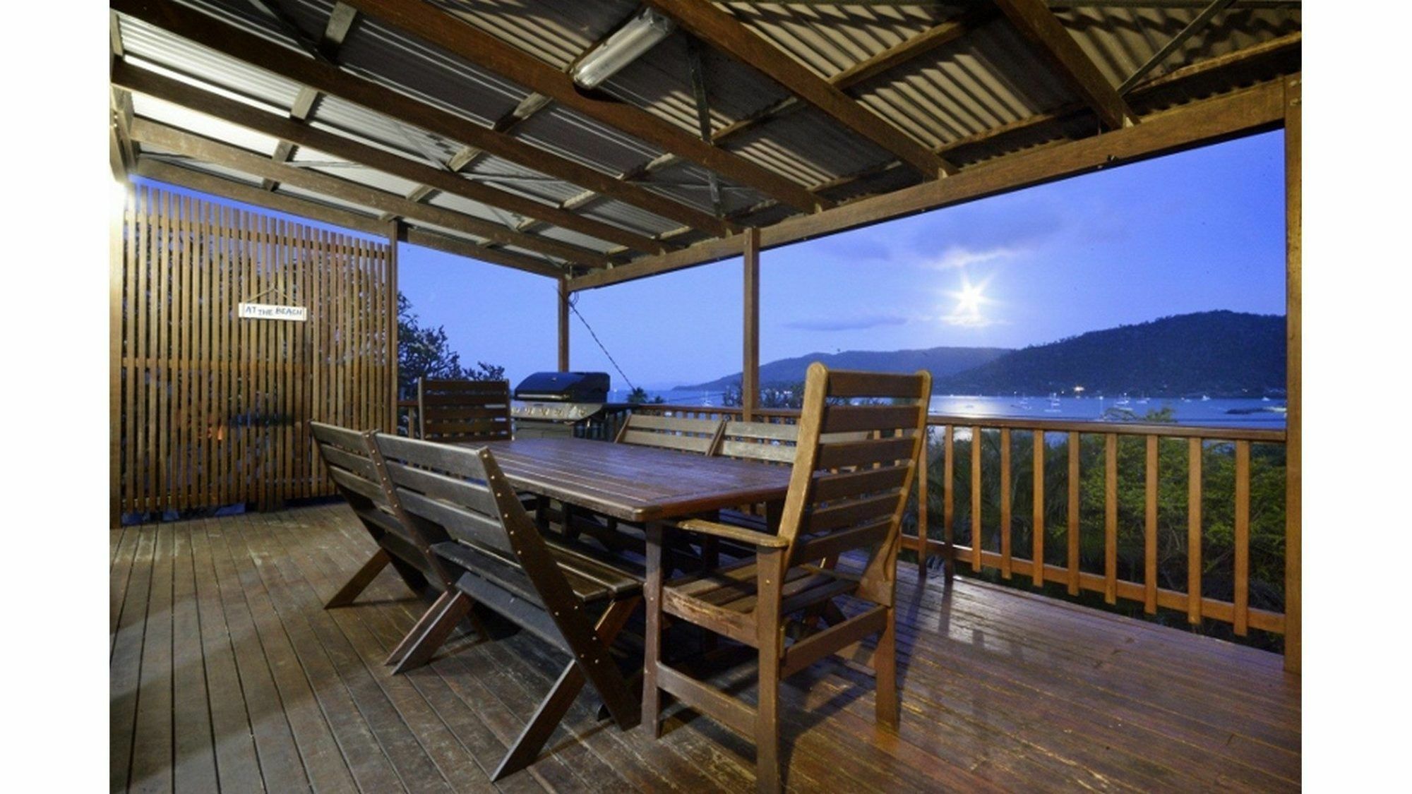 Airlie Guest House Airlie Beach Zewnętrze zdjęcie