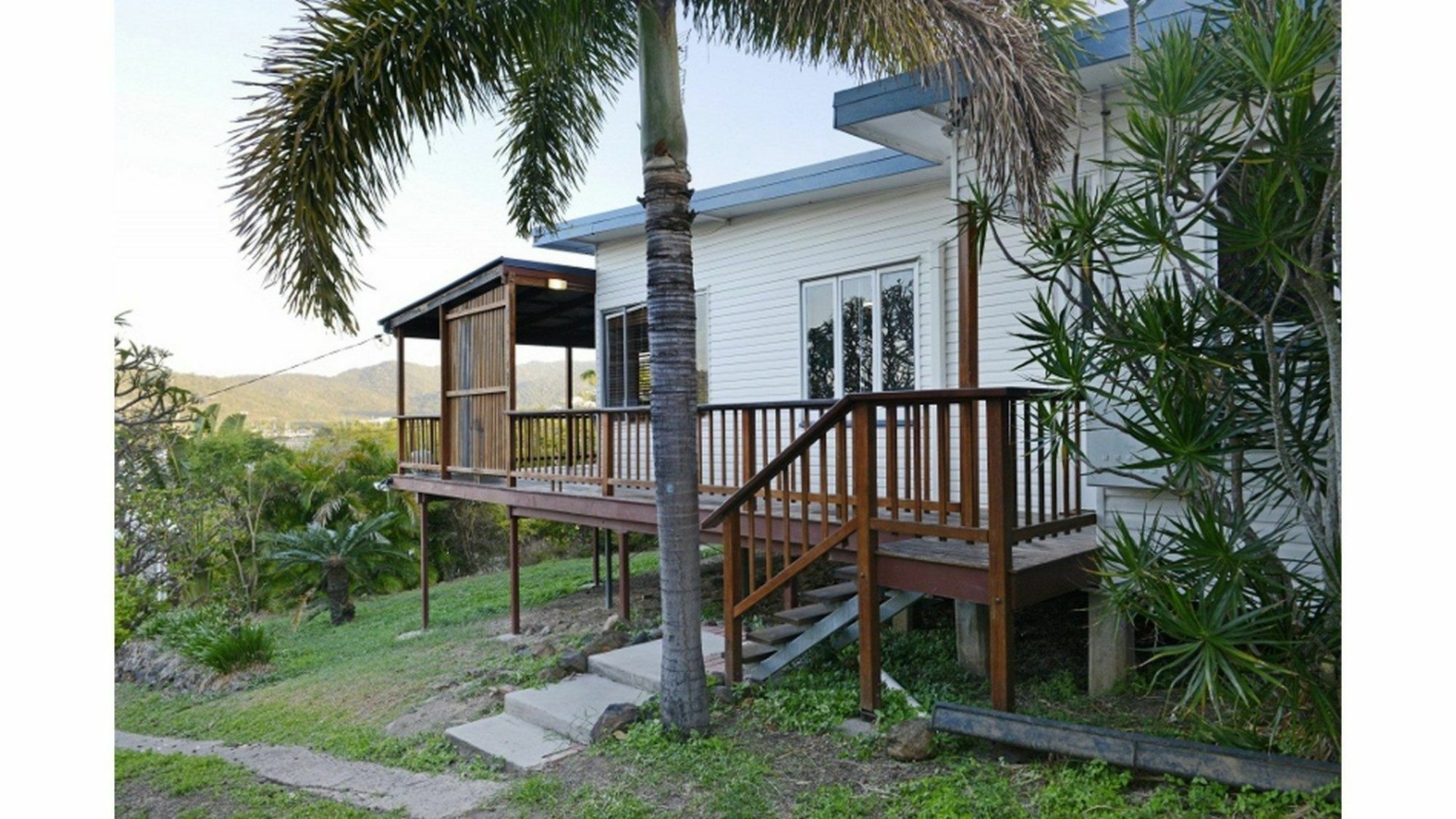 Airlie Guest House Airlie Beach Zewnętrze zdjęcie